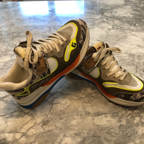 NWT Gucci Ultrapace Leather and Suede Sneaker - Picture 6 of 10